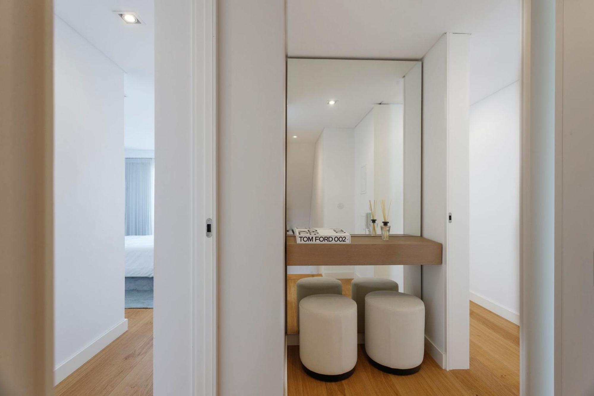 Luxury Suite With Balcony And Shared Accommodation In The Parque Eduardo VII Area Lisboa Kültér fotó