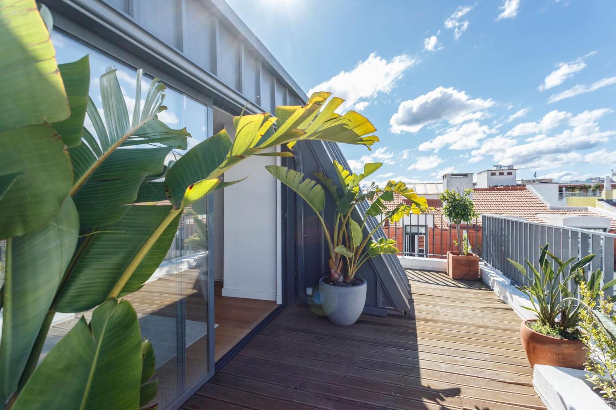 Luxury Suite With Balcony And Shared Accommodation In The Parque Eduardo VII Area Lisboa Kültér fotó